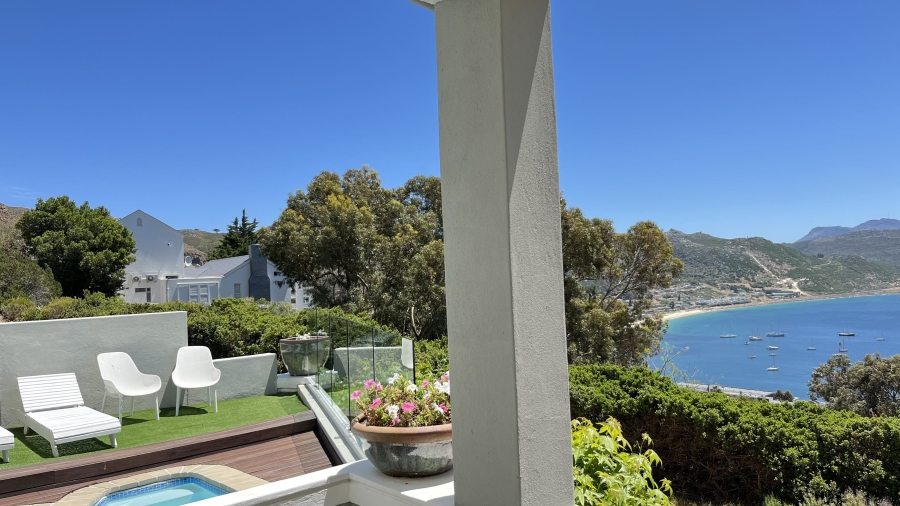 4 Bedroom Property for Sale in Simons Kloof Western Cape